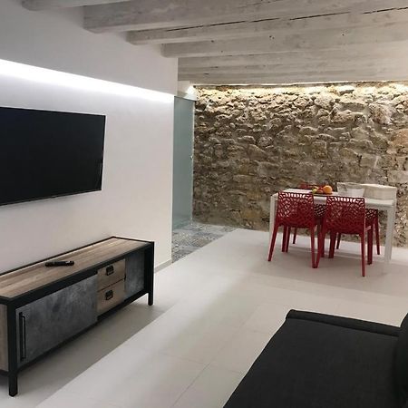 Il Vicoletto Luxury Apartments アウグスタ エクステリア 写真